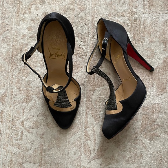 Christian Louboutin satin rhinestone heels! Sz 36 - Picture 1 of 10